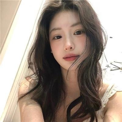 丑小鸭的天鹅湖